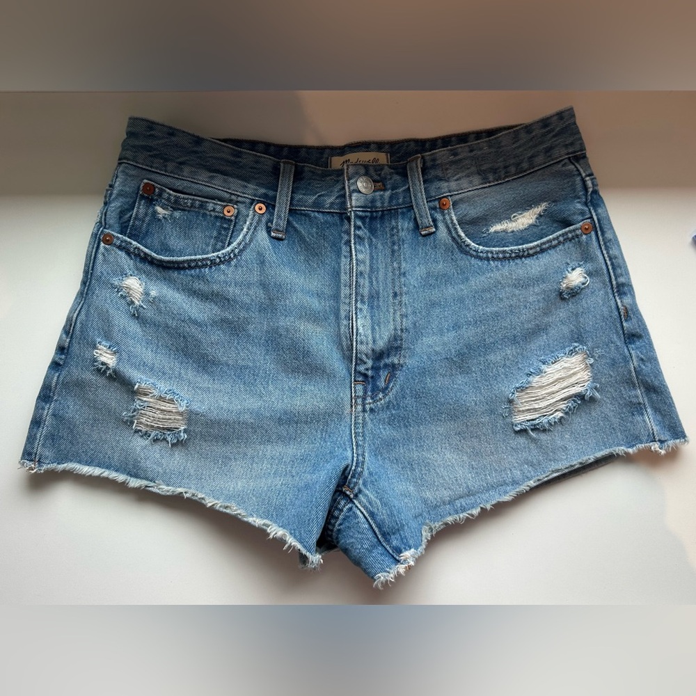 Madewell Blue Distressed relaxed Jean Shorts size 28